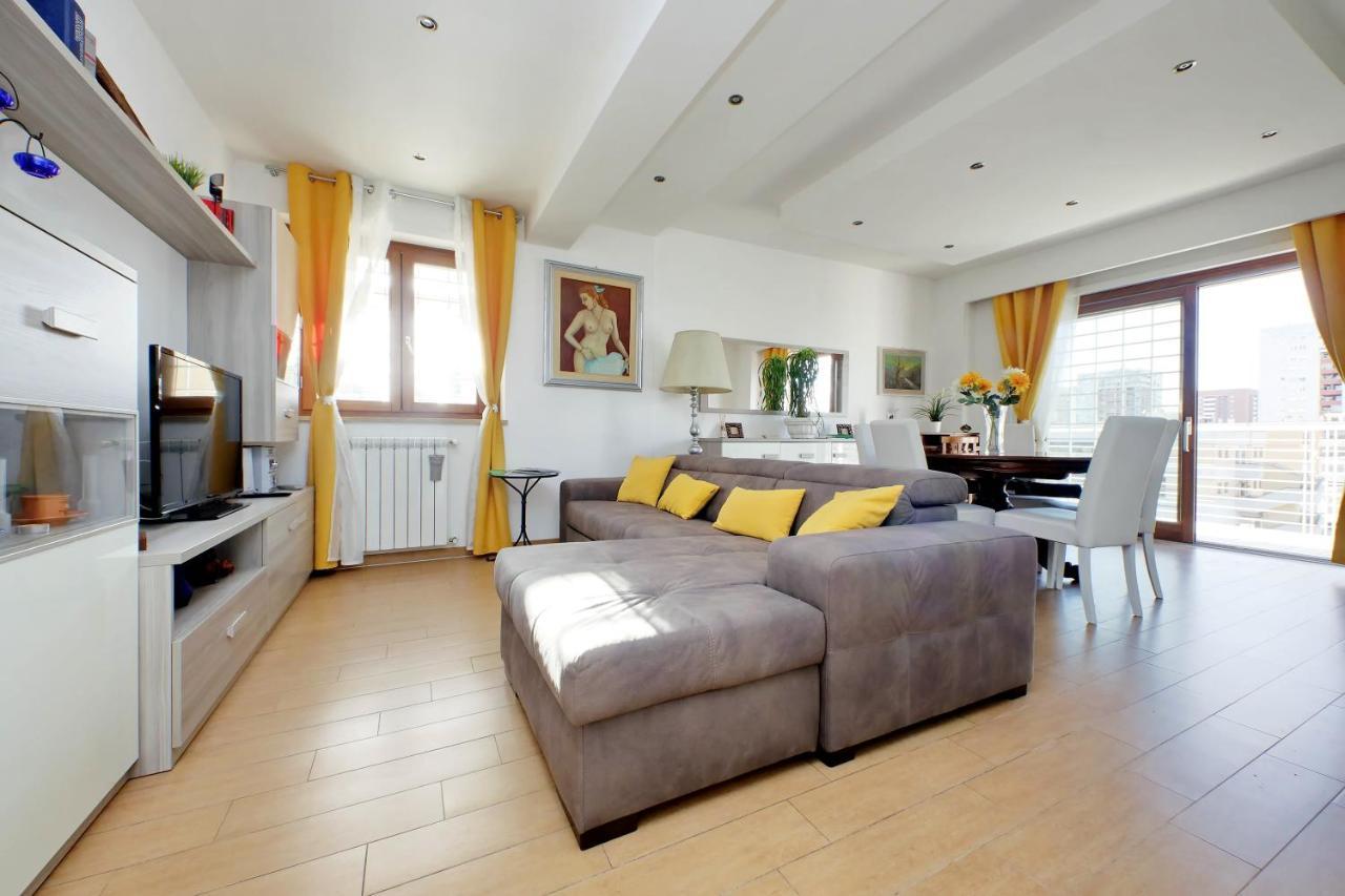 Chic Penthouse On Two Floors Apartamento *